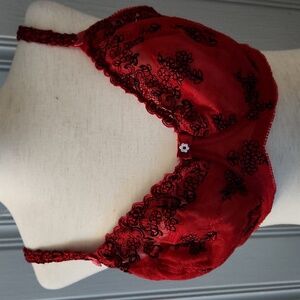 SALE! SOMA - Red & Black Lace Bra